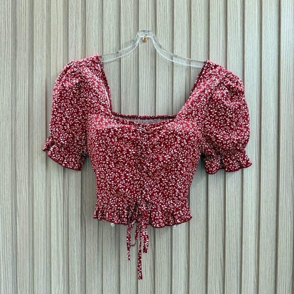 SHEIN Red Floral Puff Sleeve Blouse